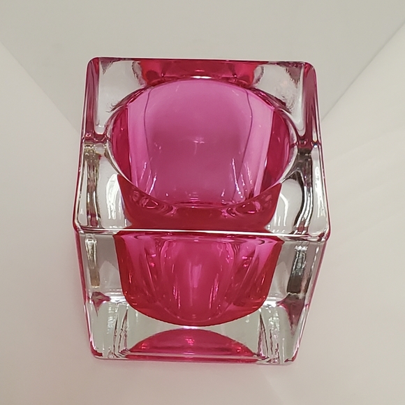 Cubed Submerged Pink Candle Holder - Picture 6 of 8